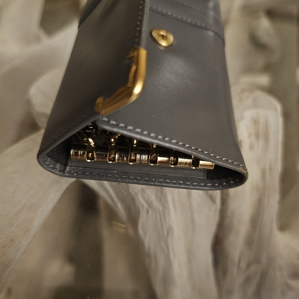 Gray Leather Key Case Phillippe Charriol - Picture 7 of 7